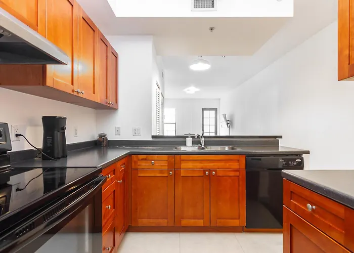 Downtown Miami 2 Bedrooms Apartment