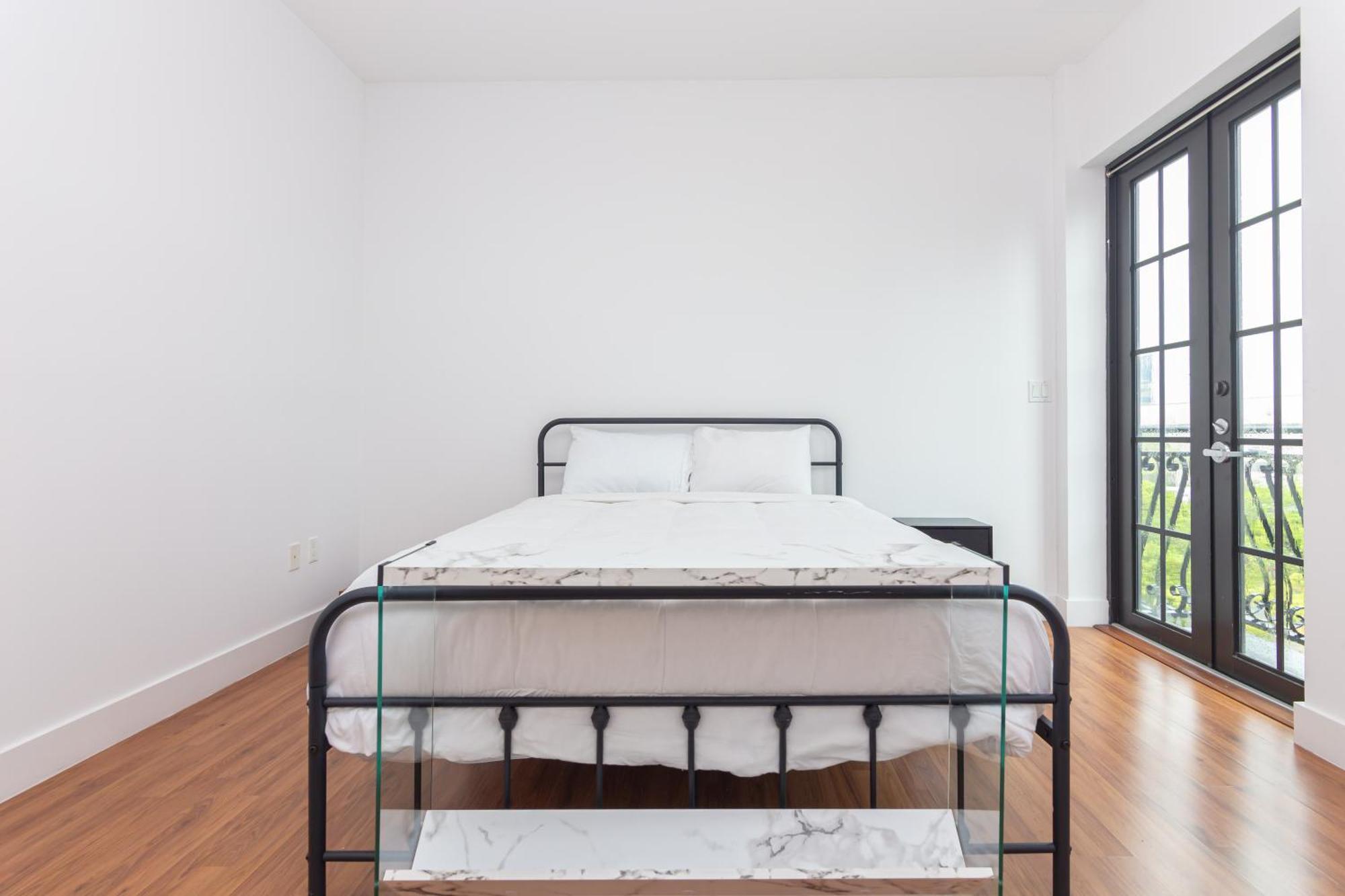 Apartment Downtown 2 Bedrooms