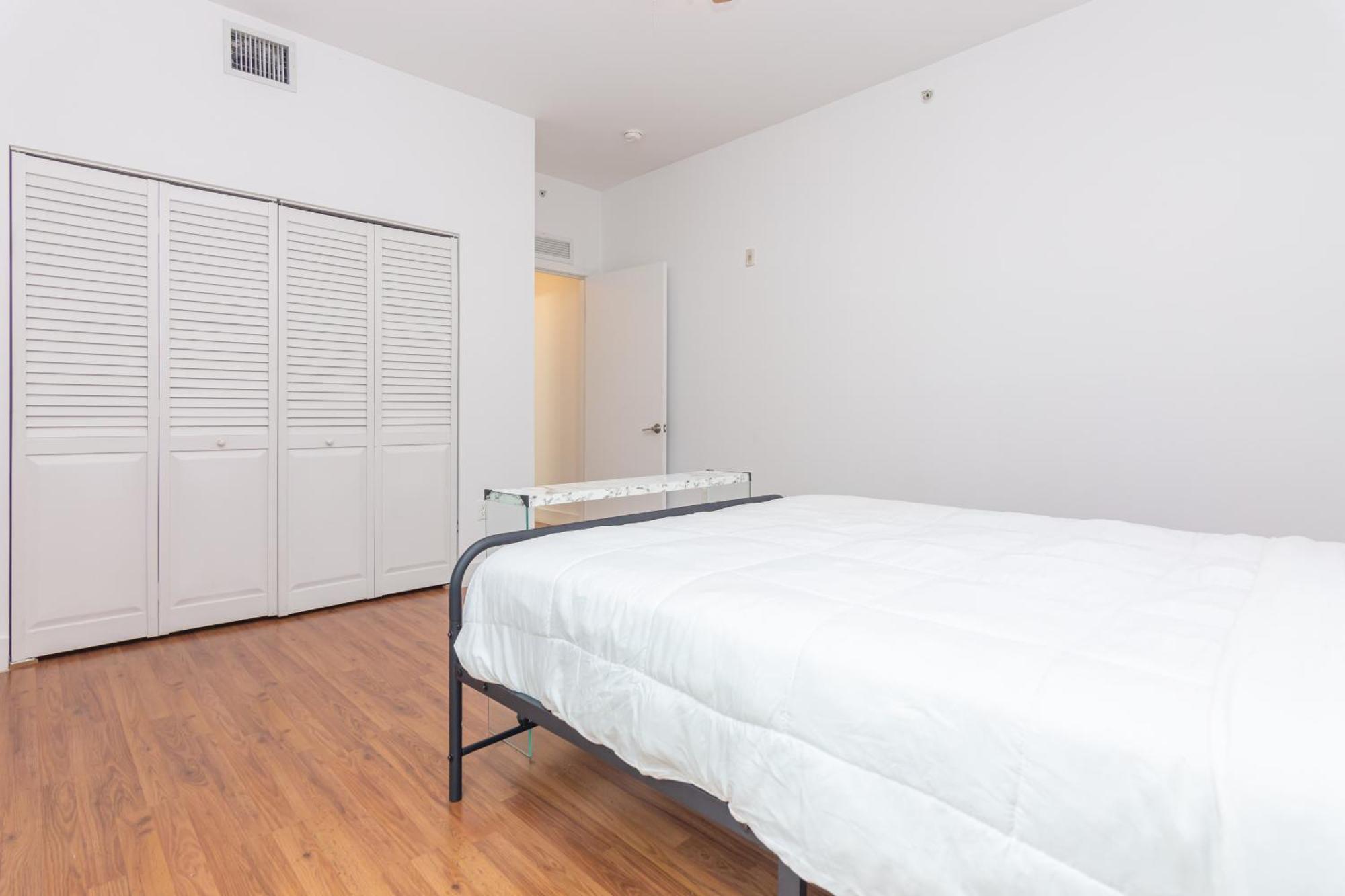 Downtown 2 Bedrooms Apartment